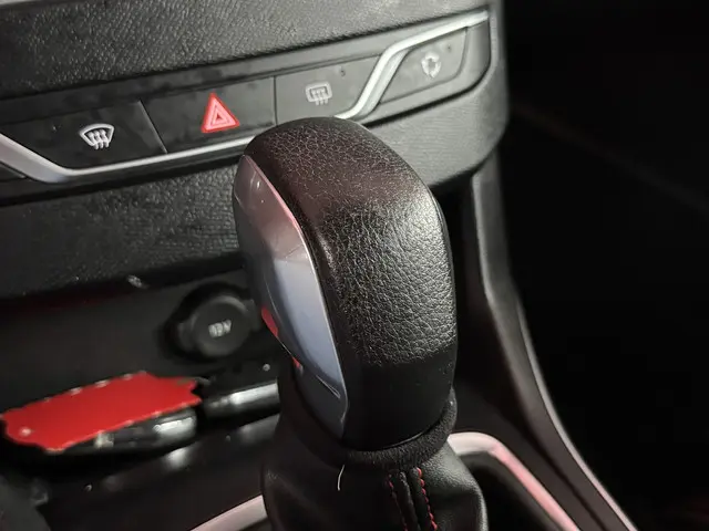 Peugeot 308 SW 1.2 PureTech GT-line 2015 Benzine 40