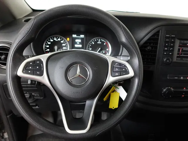 Mercedes-Benz Vito 114 CDI Lang Automaat 2020 Diesel 17
