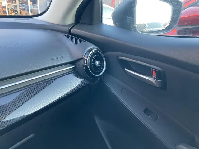 Mazda 2 Skyactiv-G 90 5MT Sport Selected 2019 Benzine 20