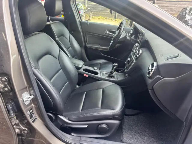 Mercedes-Benz A-Klasse 180 Prestige 2013 Benzine 6
