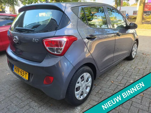 Hyundai i10 1.2i i drive airco 2016 Benzine 6