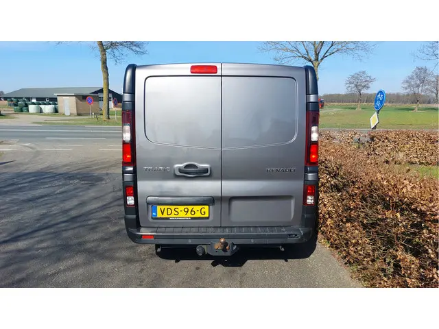 Renault Trafic 1.6 dCi T29 L2H1 Comfort 2019 Diesel 9