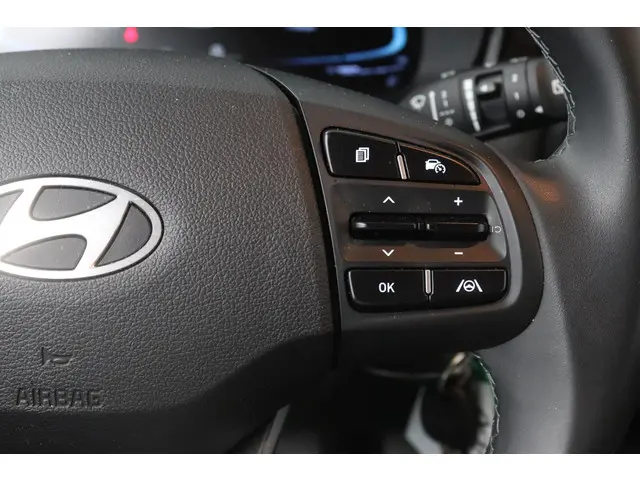 Hyundai i10 1.0 Comfort 2024 Benzine 21