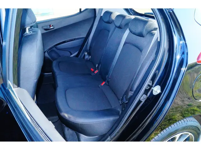 Hyundai i10 1.0i Comfort Navi Carplay 2019 Benzine 7