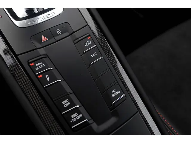 Porsche 911 4.0 GT3 RS | PCCB | Neuslift 2015 Benzine 9