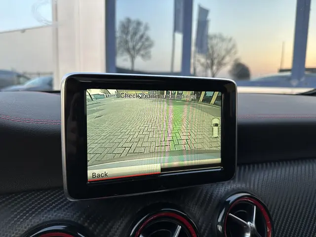 Mercedes-Benz A-Klasse AMG 45 4MATIC 2014 Benzine 23