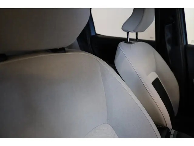 Citroën C3 Turbo 100 Max 2025 Benzine 12