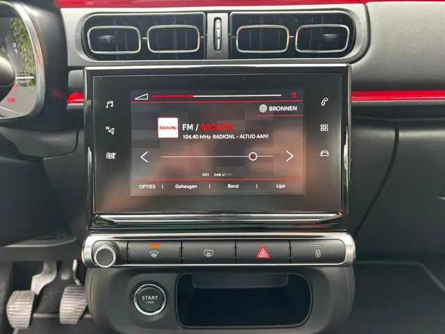 Citroën C3 1.2 PureTech S&S Shine 2017 Benzine 30