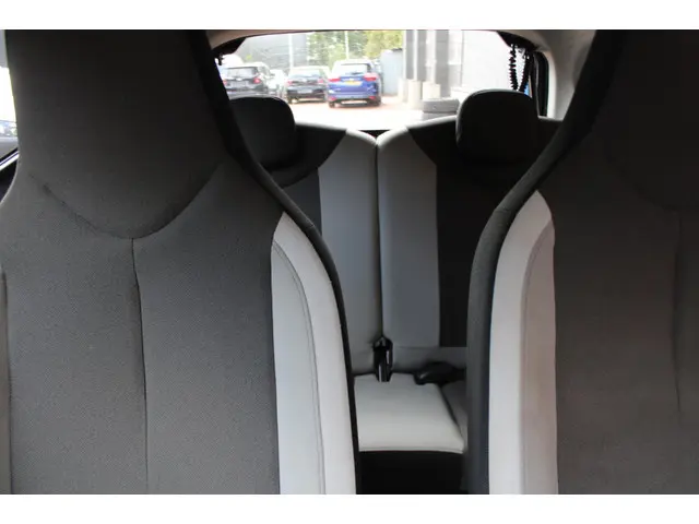 Toyota Aygo 1.0 VVT-i x 2017 Benzine 25