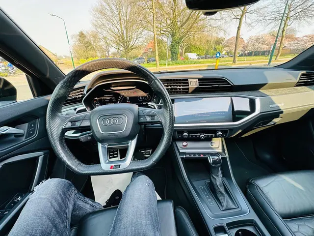 Audi Q3 TFSI RS 2021 Benzine 17