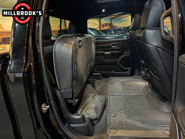 Dodge Ram 1500 5.7 V8 Laramie 2023 LPG/Gas 22