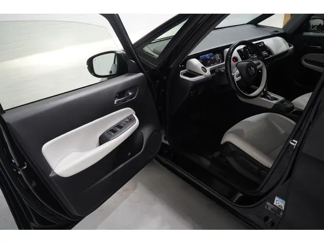 Honda Jazz 1.5 e:HEV Executive 2020 Hybride Benzine 21