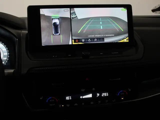 Nissan QASHQAI 1.3 MHEV Automaat N-Connecta 2025 Benzine 4