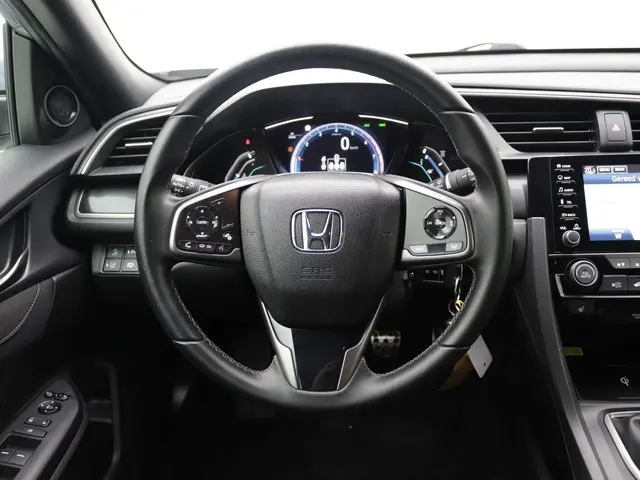 Honda Civic 1.0 i-VTEC Business Edition 2020 Benzine 15
