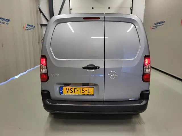 Opel Combo 1.5D Euro 6! 2022 Diesel 16