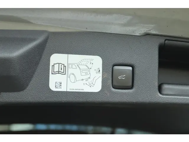 Ford Kuga 2.5 PHEV ST-LINE X 2021 Hybride Benzine 21