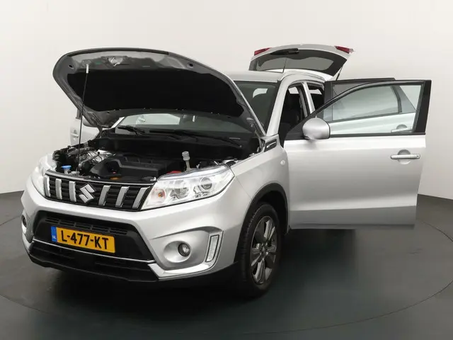 Suzuki Vitara 1.0 Boosterjet Select 2019 Benzine 17