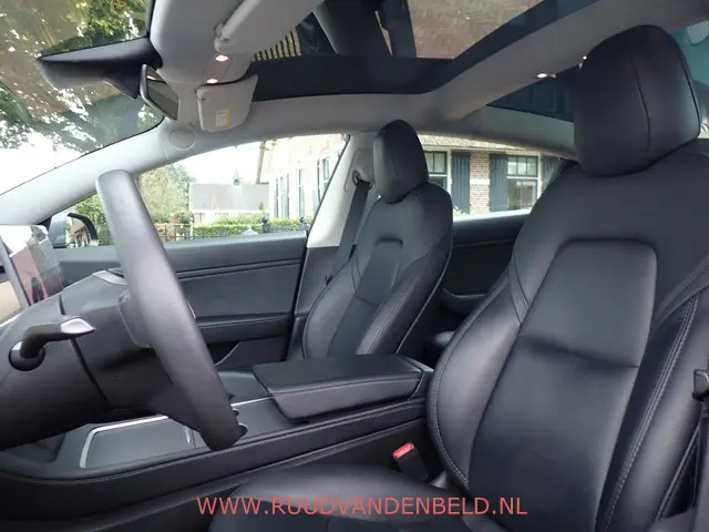 Tesla Model 3 LONG RANGE AWD 75kWh 2020 Elektrisch 8