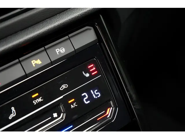 Volkswagen T-Roc 1.0 TSI 2023 Benzine 22