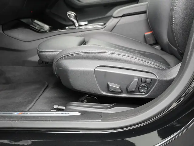 BMW 2 Serie Gran Coupé 220 2024 Benzine 24