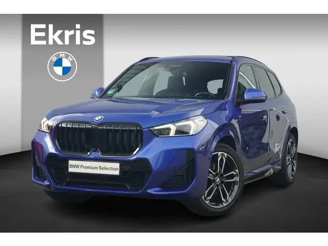 BMW X1 sDrive18i 2022 Benzine