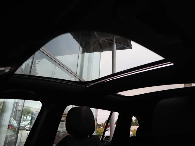 Mercedes-Benz GLB 200 2021 Benzine 13