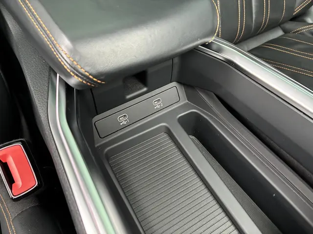 Audi e-tron HELAAS VERKOCHT!!! 2022 Elektrisch 65