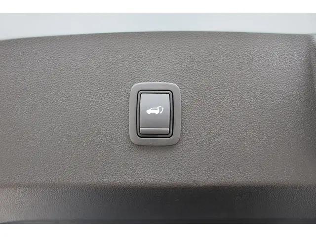 Renault 4 comfort range techno 52 kWh 2025 Elektrisch 38