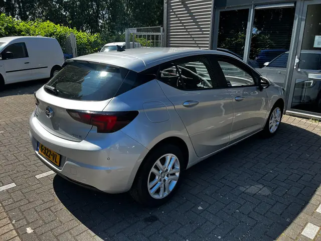 Opel Astra 1.6 CDTI Innovation 2016 Diesel 9