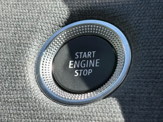 Mitsubishi Colt 1.0T MT Intense 2024 Benzine 27