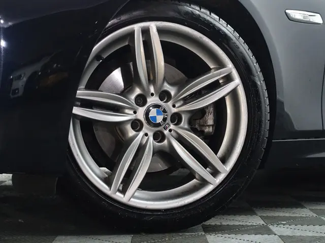 BMW 5 Serie Touring 520i 184Pk M Sport Aut- 2012 Benzine 30