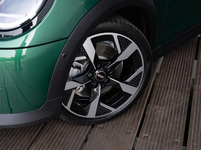 MINI 3-Deurs Cooper S 2025 Benzine 17