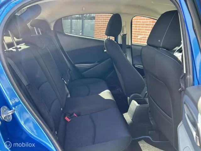 Mazda 2 1.5 Skyactiv-G Intro Edition 2015 Benzine 22