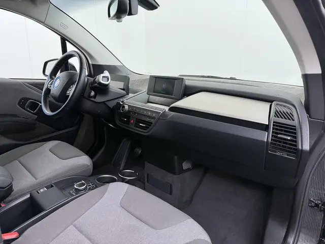 BMW i3 Basis 120Ah 42 kWh 2022 Elektrisch 41