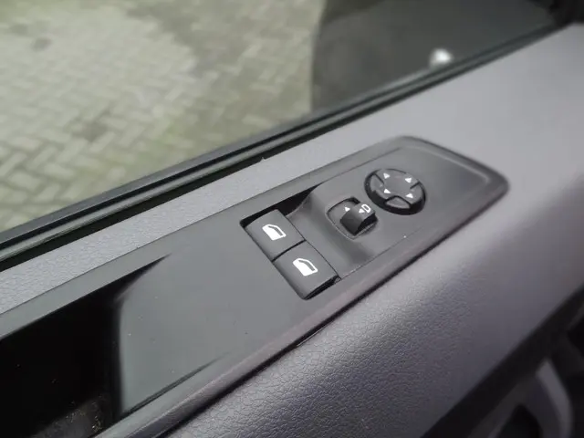 Opel Vivaro 2.0 CDTI L3H1 Innovation 2019 Diesel 25