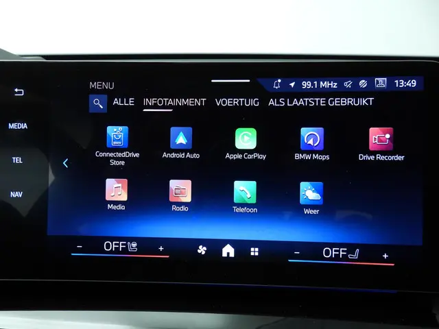 BMW X1 xDrive25e 2025 Hybride Benzine 39