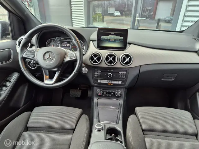 Mercedes-Benz B-Klasse 250 e 2016 Elektrisch 8