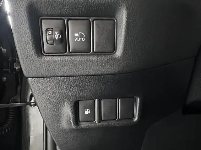 Toyota C-HR 1.8 Hybrid Energy 2018 Hybride Benzine 6