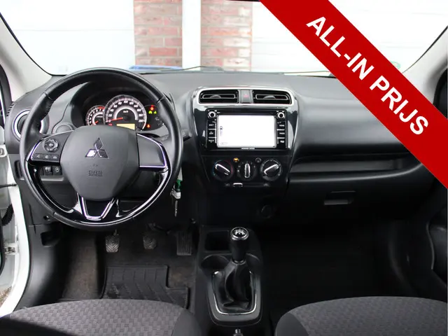 Mitsubishi Space Star 1.2 Diamant Edition+ 2017 Benzine 17