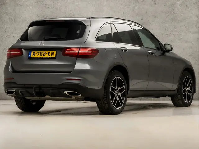 Mercedes-Benz GLC 250 4MATIC AMG Sport 2017 Benzine 5