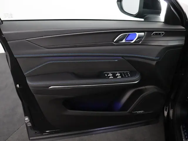 Lynk & Co 01 1.5 2023 Hybride Benzine 34