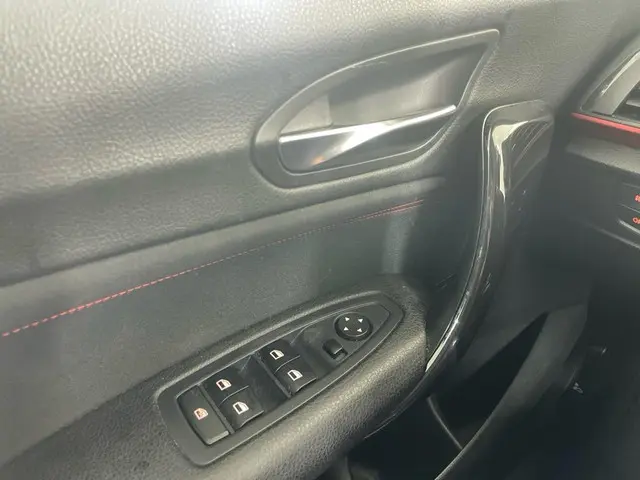 BMW 1 Serie 114i EDE Sport Edition 2014 Benzine 18