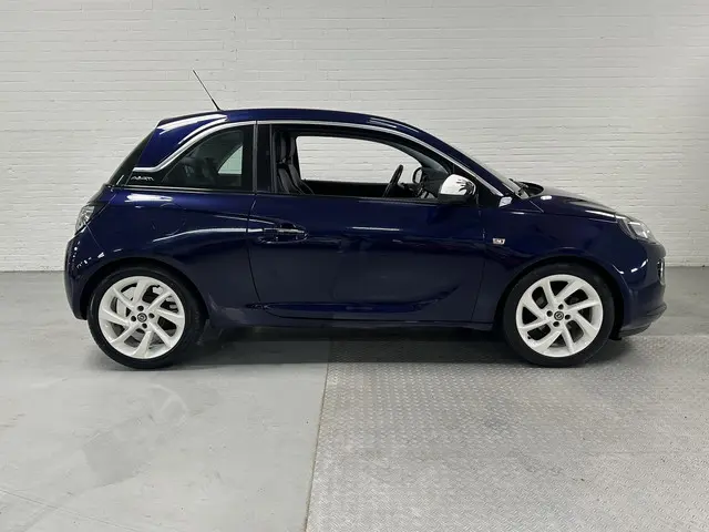 Opel ADAM 3