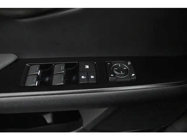 Lexus UX 250h Business Line 2019 Hybride Benzine 30