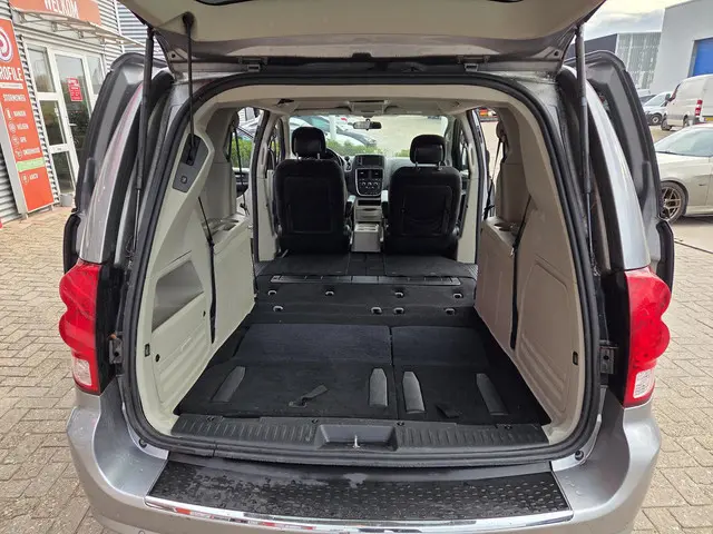 Dodge Grand Caravan 3.6 V6 2013 Benzine 10