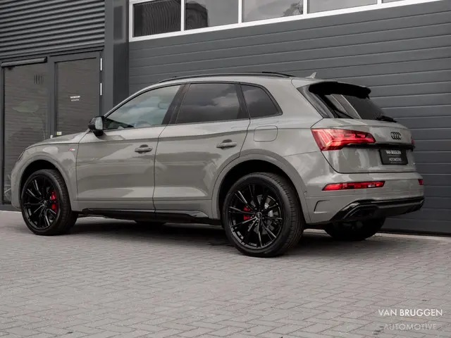 Audi Q5 55 TFSI e S-Line 2021 Hybride Benzine 10