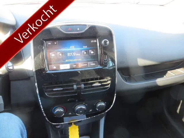 Renault Clio 0.9 TCe Expression 2014 Benzine 6