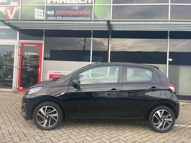 Peugeot 108 1.0 e-VTi Allure / navigatie 2019 Benzine 4