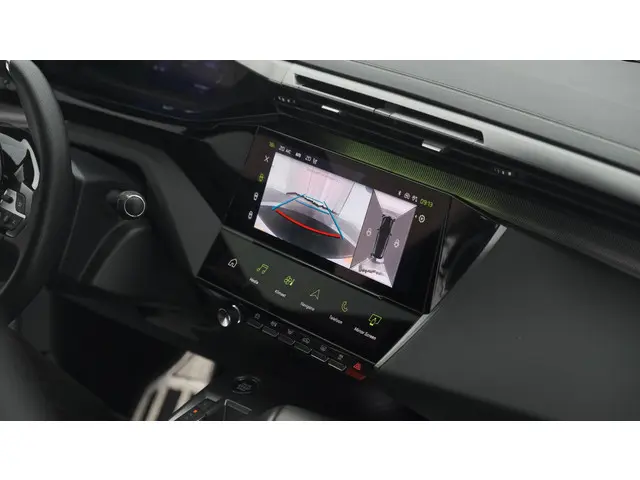 Peugeot 308 PureTech 130 GT Pack Business 2022 Benzine 15