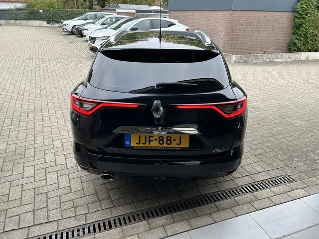 Renault Mégane Estate 1.3 TCe Limited 2020 Benzine 6